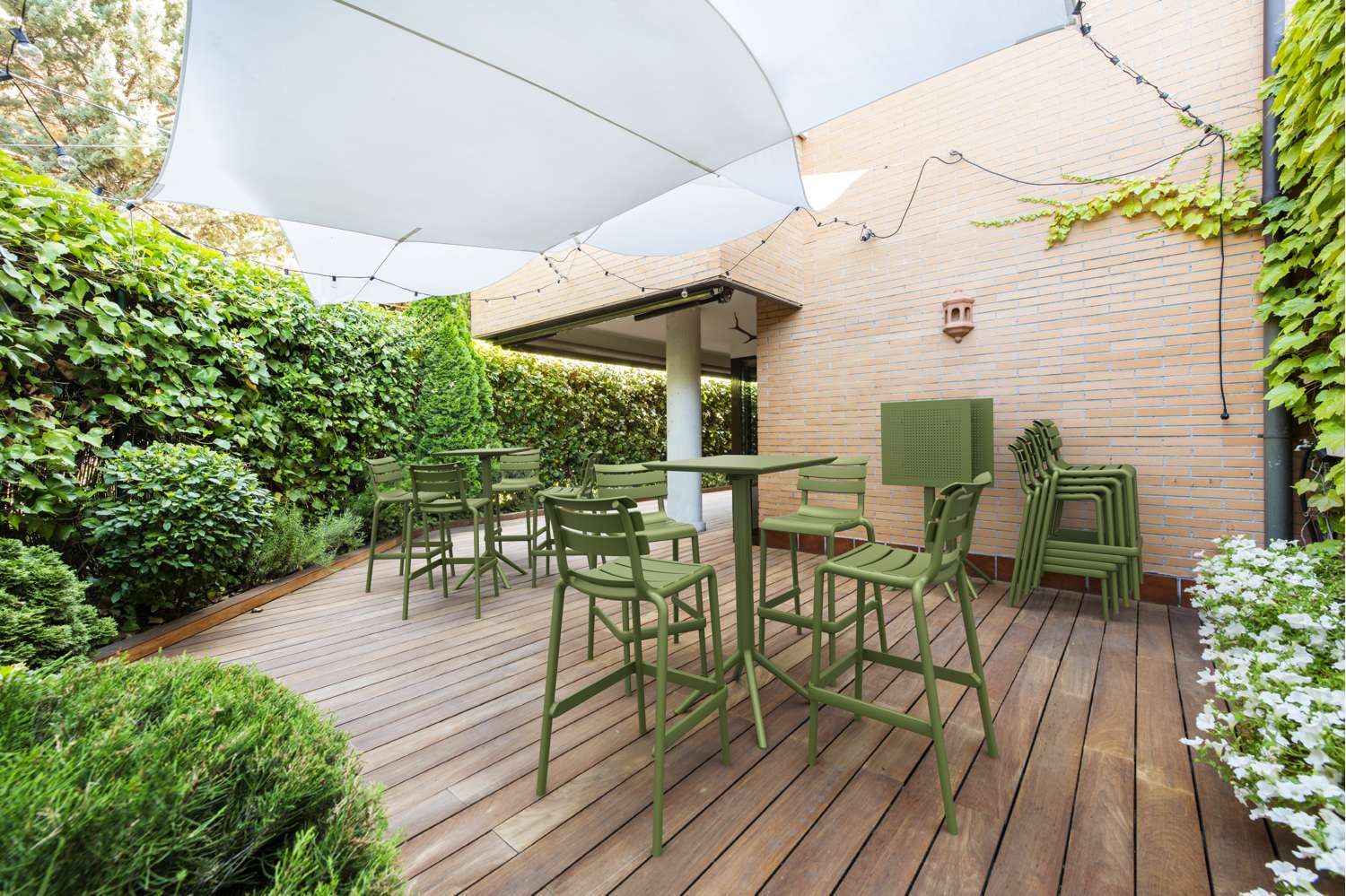 1098_helen_bar_75_sky_folding_table_bar_60.jpg
