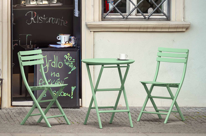 Helen_Folding_Chair_LS_1.png
